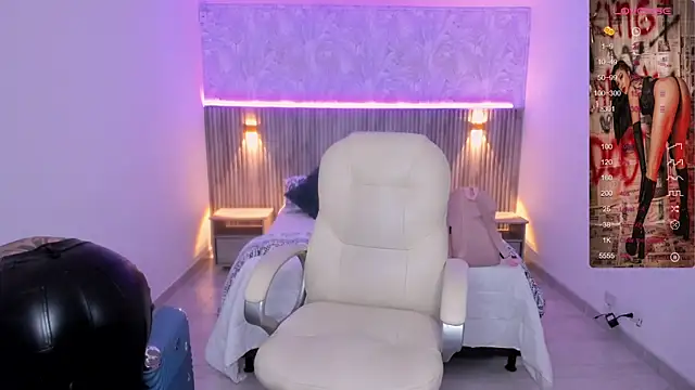 Antonella Grayy online show from February 2025 10:59:01 AM