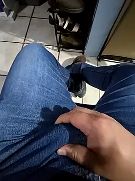 Snapshot of Pnstrokes chatting on February 2025 12:49:01 AM Pnstrokes online show from February 2025 12:49:01 AM