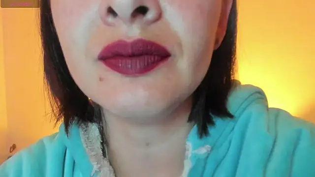 queen fetish online show from November 2025 10:37:02 AM