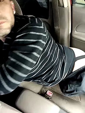 Snapshot of prettyboi6992 chatting on March 2025 11:36:02 PM prettyboi6992 online show from March 2025 11:36:02 PM