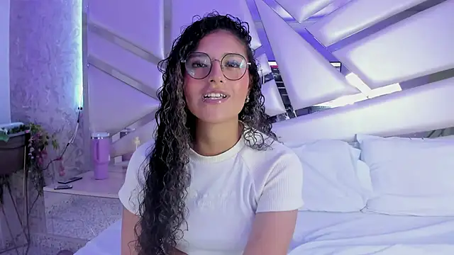 Miia002 online show from February 2025 03:18:01 AM