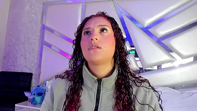 Miia002 online show from September 2025 03:11:01 AM