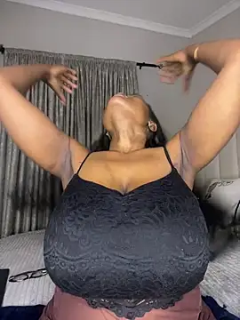 Bustygoddess32 online show from February 2026 06:00:02 PM