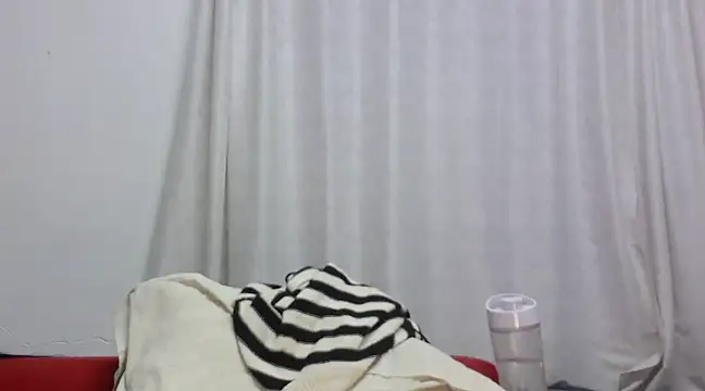 Snapshot of Sexxybella27 chatting on January 2025 05:13:01 PM Sexxybella27 online show from January 2025 05:13:01 PM