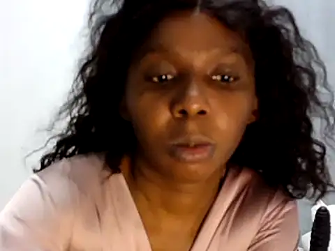 Snapshot of Sexxybella27 chatting on February 2025 05:48:01 PM Sexxybella27 online show from February 2025 05:48:01 PM