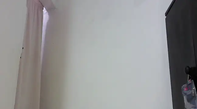 Snapshot of Sexxybella27 chatting on March 2025 06:55:01 PM Sexxybella27 online show from March 2025 06:55:01 PM