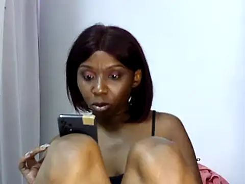 Snapshot of Sexxybella27 chatting on March 2025 09:56:01 PM Sexxybella27 online show from March 2025 09:56:01 PM