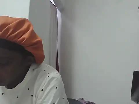 Snapshot of Sexxybella27 chatting on September 2025 08:43:01 PM Sexxybella27 online show from September 2025 08:43:01 PM