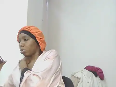 Snapshot of Sexxybella27 chatting on October 2025 06:47:02 PM Sexxybella27 online show from October 2025 06:47:02 PM