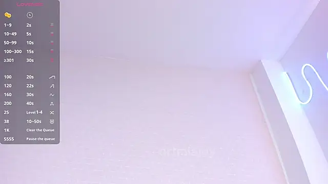 Snapshot of artmiaa chatting on October 2025 01:53:02 PM artmiaa online show from October 2025 01:53:02 PM