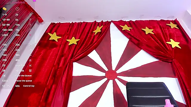 Snapshot of artmiaa chatting on October 2025 12:52:02 PM artmiaa online show from October 2025 12:52:02 PM