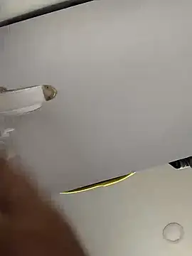 Charlotte cutee18 online show from October 2025 03:24:01 PM