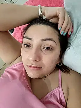 claudia online show from April 2026 02:33:01 AM