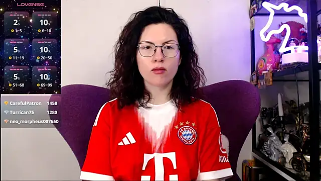 vaders daughter online show from January 2026 02:32:02 PM