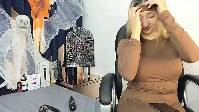 Barbie girl 69 online show from October 2025 03:36:01 PM