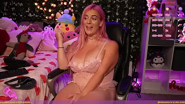 bellalunabear online show from February 2025 11:55:02 PM