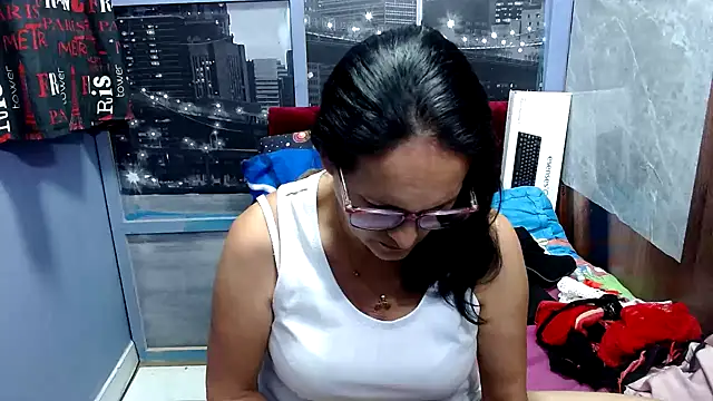 Snapshot of Nastylatinaxxx chatting on January 2025 10:46:02 PM Nastylatinaxxx online show from January 2025 10:46:02 PM