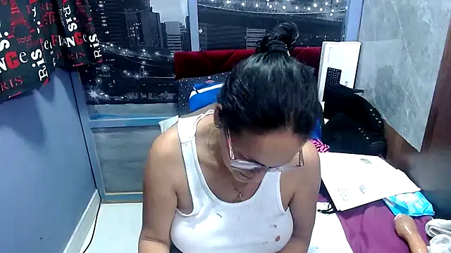 Snapshot of Nastylatinaxxx chatting on February 2025 01:41:02 AM Nastylatinaxxx online show from February 2025 01:41:02 AM