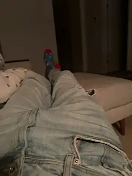 Snapshot of mightgogay chatting on February 2025 03:32:01 AM mightgogay online show from February 2025 03:32:01 AM