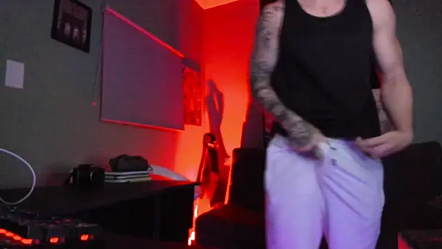 Sisoyalejo420 online show from March 2026 03:43:01 AM