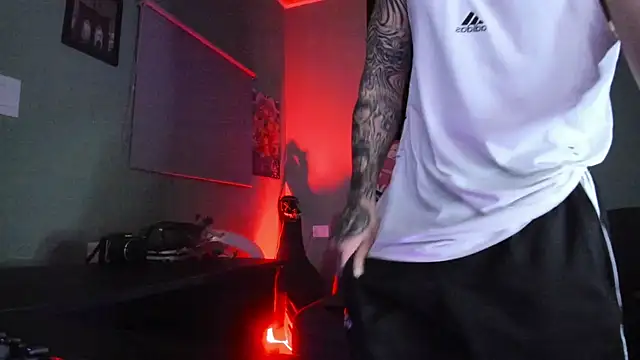 Sisoyalejo420 online show from March 2026 03:55:01 AM