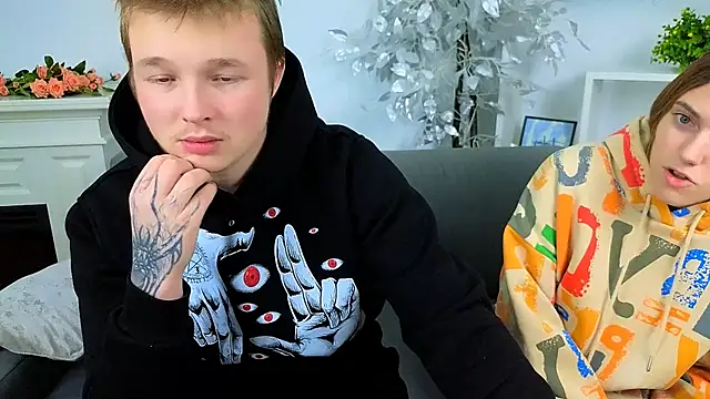 Snapshot of _Olli__Stiw_ chatting on December 2025 08:29:02 AM Olli Stiw online show from December 2025 08:29:02 AM