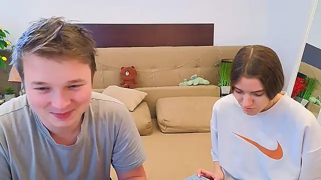 Snapshot of _Olli__Stiw_ chatting on February 2026 08:30:02 AM Olli Stiw online show from February 2026 08:30:02 AM