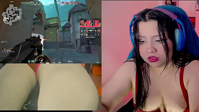 Snapshot of crystal7u7 chatting on January 2025 11:34:02 PM crystal7u7 online show from January 2025 11:34:02 PM