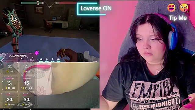 Snapshot of crystal7u7 chatting on January 2025 03:28:02 AM crystal7u7 online show from January 2025 03:28:02 AM