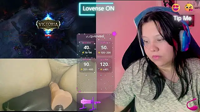 Snapshot of crystal7u7 chatting on January 2025 06:22:02 AM crystal7u7 online show from January 2025 06:22:02 AM