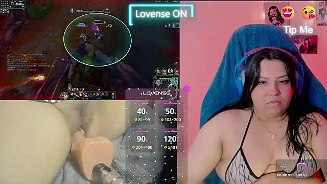 Snapshot of crystal7u7 chatting on January 2025 08:34:02 PM crystal7u7 online show from January 2025 08:34:02 PM