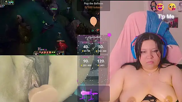 Snapshot of crystal7u7 chatting on January 2025 06:46:02 AM crystal7u7 online show from January 2025 06:46:02 AM