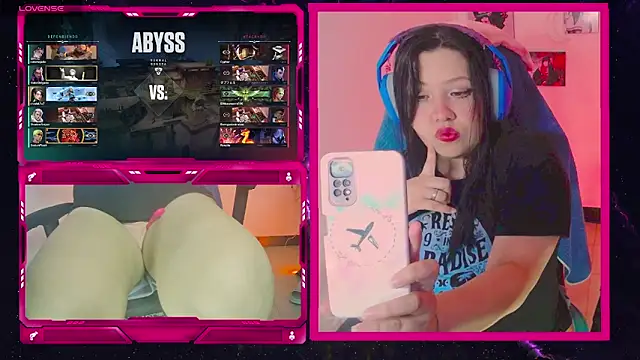 Snapshot of crystal7u7 chatting on February 2025 12:09:01 AM crystal7u7 online show from February 2025 12:09:01 AM