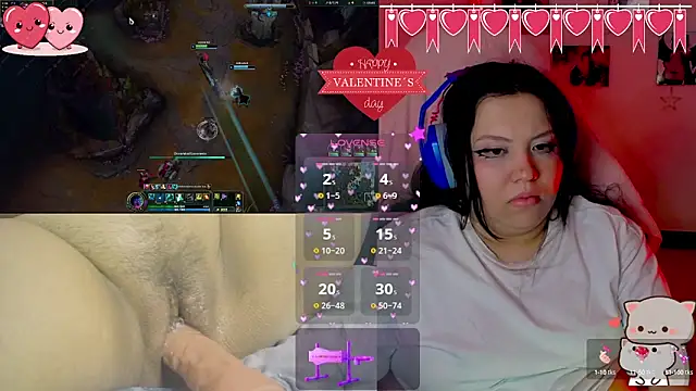 Snapshot of crystal7u7 chatting on February 2025 04:15:01 AM crystal7u7 online show from February 2025 04:15:01 AM