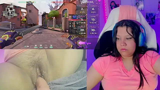 Snapshot of crystal7u7 chatting on March 2025 04:54:01 PM crystal7u7 online show from March 2025 04:54:01 PM