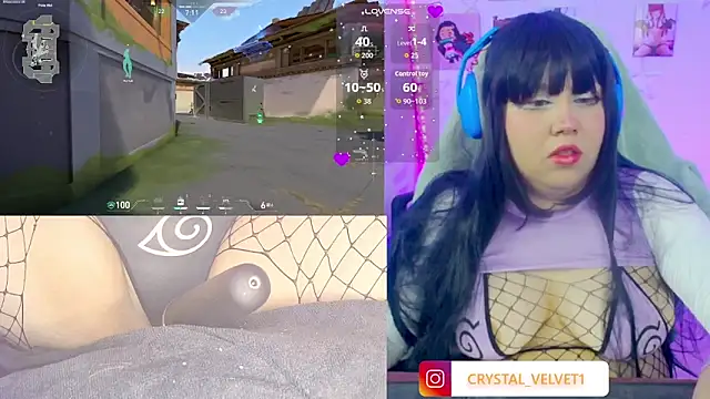 Snapshot of crystal7u7 chatting on October 2025 08:43:02 PM crystal7u7 online show from October 2025 08:43:02 PM