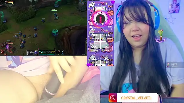 Snapshot of crystal7u7 chatting on November 2025 08:08:01 PM crystal7u7 online show from November 2025 08:08:01 PM