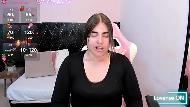 Aabby lee online show from November 2025 07:32:02 PM