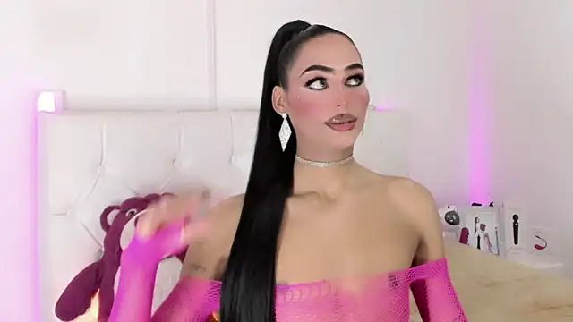 Snapshot of amal_baddell chatting on November 2025 08:01:01 PM amal baddell online show from November 2025 08:01:01 PM