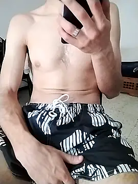 Snapshot of Zoro_23cm chatting on July 2026 02:30:02 PM Zoro 23cm online show from July 2026 02:30:02 PM