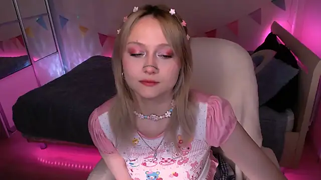 Snapshot of MariaMango chatting on January 2025 04:38:01 PM MariaMango online show from January 2025 04:38:01 PM