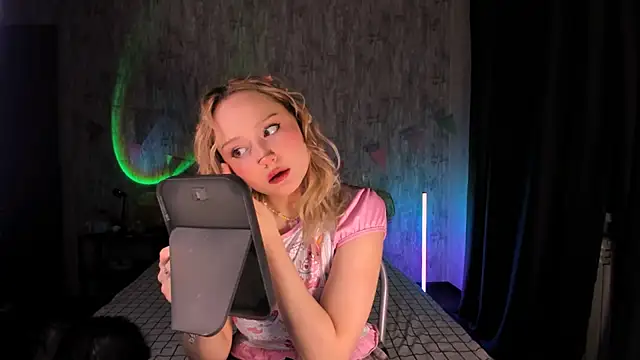 Snapshot of MariaMango chatting on February 2025 12:38:02 AM MariaMango online show from February 2025 12:38:02 AM