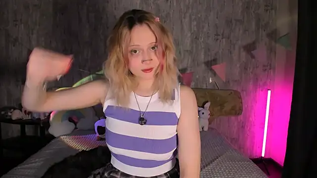 Snapshot of MariaMango chatting on February 2025 11:26:01 PM MariaMango online show from February 2025 11:26:01 PM