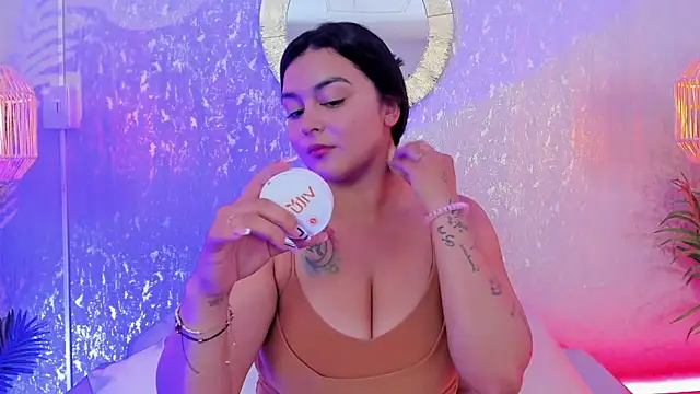 alina stark online show from April 2026 07:42:01 PM