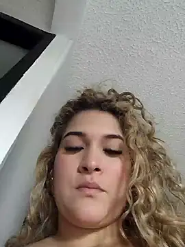 Sara smiiith211 online show from January 2026 04:56:02 PM