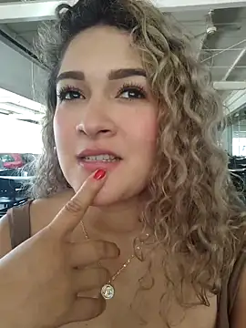 Sara smiiith211 online show from March 2026 04:13:01 PM