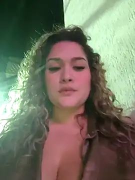 Sara smiiith211 online show from May 2026 02:07:02 AM