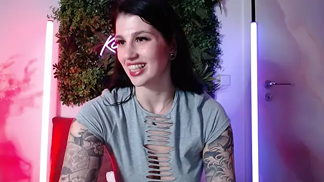 KiraKane1 online show from January 2025 02:46:02 PM