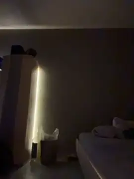 Bennyben8604 online show from April 2026 08:00:02 PM