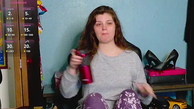 Snapshot of TreeJeanne chatting on November 2025 01:15:02 AM TreeJeanne online show from November 2025 01:15:02 AM